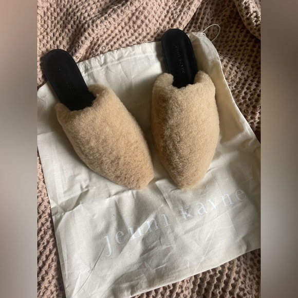 Jenni Kayne Shoes - JENNI KAYNE shearling mules SEE SIZING NOTE :)